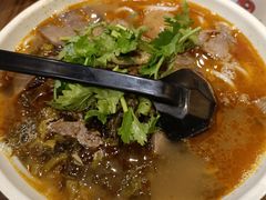 酸菜牛杂米线-老妈米线(港龙店)