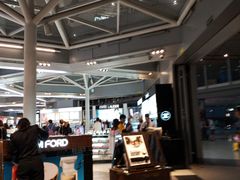 -日上免税店(三径路t3店)