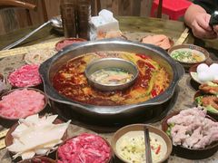 -正南齊北重庆老火锅(光华村直营店)