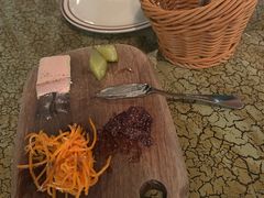 -羽深肉铺 Steak & Wine