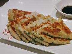葱花饼-嘉和一品粥(首经贸店)