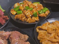 掌中宝-锅盖叔叔盘盘烤肉