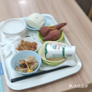 #早餐吃什么 #一口冰爽的杭州酒馆 营养均衡搭配合理