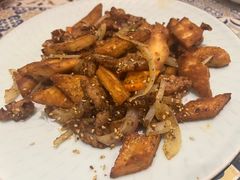 -阿拉丁新疆风味餐厅·清真(罗廊巷店)