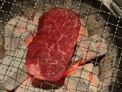 -山川小町·极番烧肉(新地假日广场店)