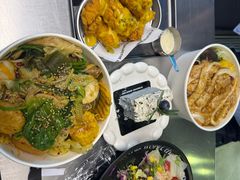 -W COLLECTIVE  DESSERT SHOP