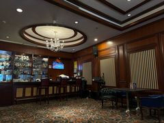 -深圳富苑皇冠假日套房酒店