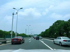 -地锅公社·现炒地锅鸡·地锅鱼·夜宵(罗锦路店)
