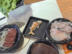 -呷哺呷哺 黄金牧场 (新中关购物中心店)