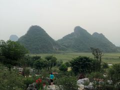 -英德宝晶宫天鹅湖茶语温泉