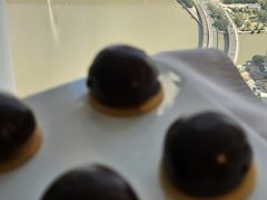 -广州塔卢特斯法国旋转餐厅