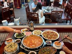 -老来福·非遗酸汤兔(凯旋路店)