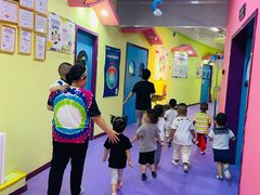 -悦藤爱托育早教中心(华凌公馆店)