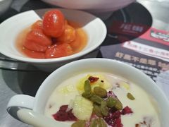 -龙巢盱眙龙虾·牛蛙·烧烤宵夜(八卦岭店)