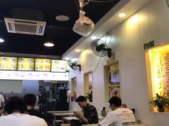 -兄弟深夜豆浆