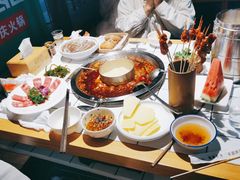 -瓜西西重庆火锅(花溪店)