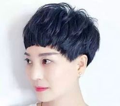 -Miracle集简美发沙龙