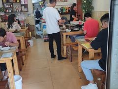 大堂-华顺土菜馆(洪岗路店)