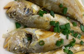 Steamed Small Mandarin Fish