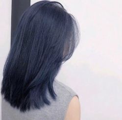 -变画·发型STUDIO