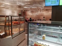 面包甜点陈列柜-奈雪的茶(市百一店)