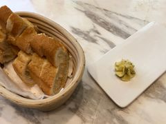 -La Mer Restaurant & Lounge