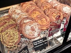 -BUTTERFUL&CREAMOROUS 黄油与面包(三里屯太古里店)