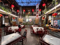 大堂-蔼若春.传承三十年云南菜(金碧公园店)