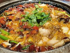 石锅美蛙-万重锦·人文川菜馆(骡马市店)