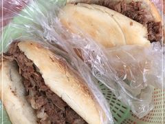 -老西关黄老太牛肉烧饼