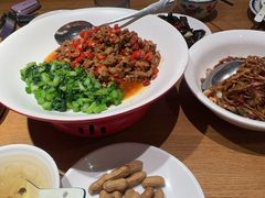 -俏湖兰·辣椒炒个肉(海沧店)