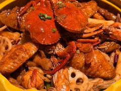 -多嘴肉蟹煲(万达店)