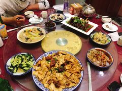 -壹阁胡羊焖饼(特色小吃街店)