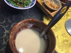 -芳林嫂 湖边边巧媳妇渔家菜馆