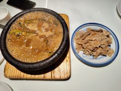 白洋淀石锅嘎鱼-小放牛炒菜馆(裕华万达店)