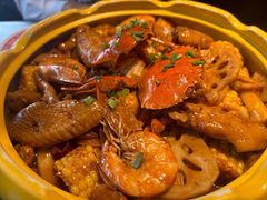 -多嘴超级肉蟹煲(杉杉国潮主题店)