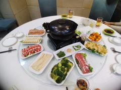 -伊和园清真餐饮