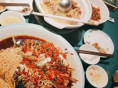 -呷湘厨·鱼汤捞饭·剁椒鱼头·辣椒炒肉(国家会展中心店)
