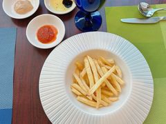 -青岛香格里拉·鱼跃地中海西餐厅