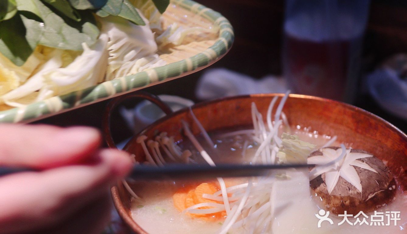 软糯的甜虾 自带鲜甜 柔软的海胆