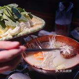 软糯的甜虾 自带鲜甜 柔软的海胆