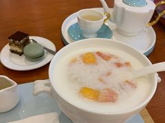 -燕庭·纯燕窝·甜品下午茶(南京西路店)