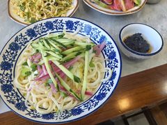 -东兴寒舍老北京炸酱面(三里河路店)