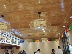 -乡土特色.冷锅鱼.牦牛肉汤锅