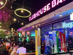 -席娜卡琳火车铁道夜市