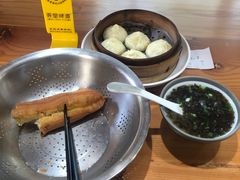 -弄堂咪道-饭香·面香·馄饨香(兴梅店)