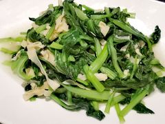 清炒鸡毛菜-蝶园·装修中(BFC外滩金融中心店)