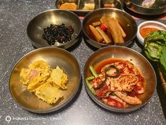 -草家酱蟹炭火烤肉店(珲春南路二店)