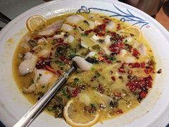 柠檬酸菜鱼-偶屋里钵少爷(时代广场店)