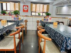 -八两八金·莱芜特色炒鸡(市南漳浦路店)